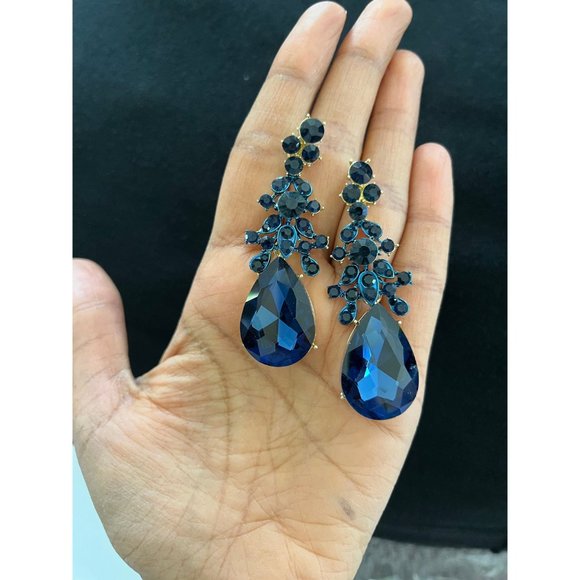 navy blue earrings , navy chandelier earring , dark blue wedding crystal big - Picture 2 of 6